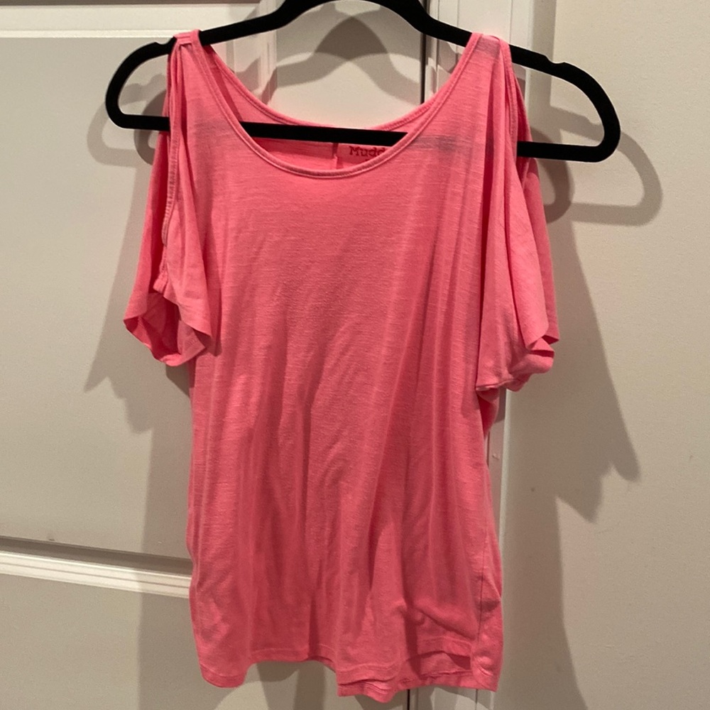 Hot pink t shirt